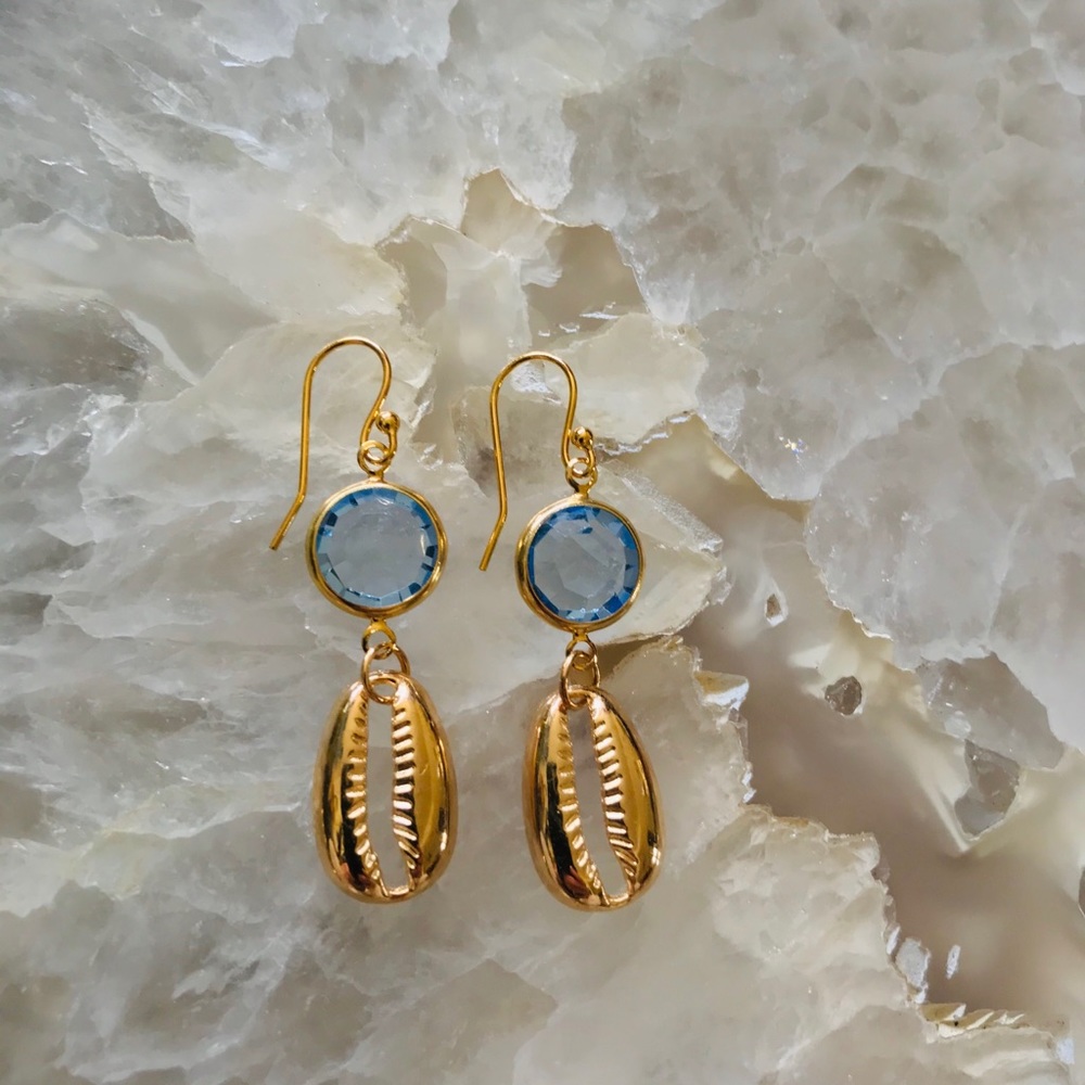 Boho Vintage Swarovski Crystal Cowrie Earrings